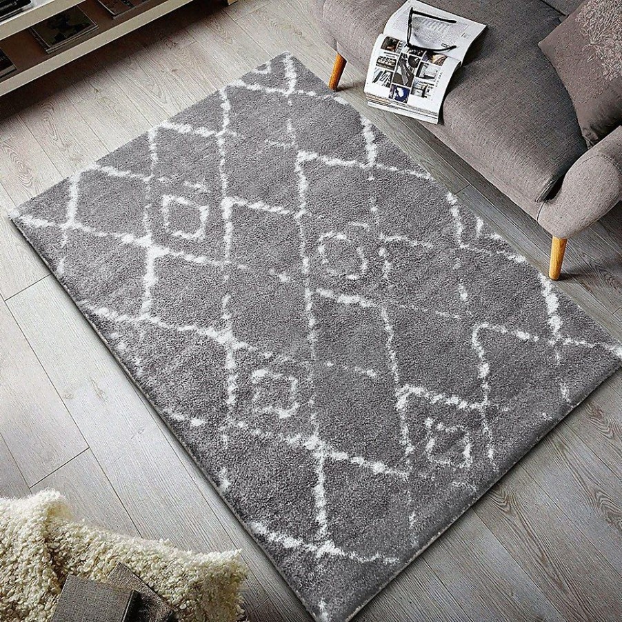 Homebase Rugs | Deluxe Berber Shaggy Rug - Light Grey & White - 120X160Cm