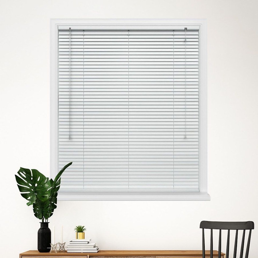 Homebase Storage & Home Deals | White 25Mm Aluminium Venetian Blind - 120X152Cm