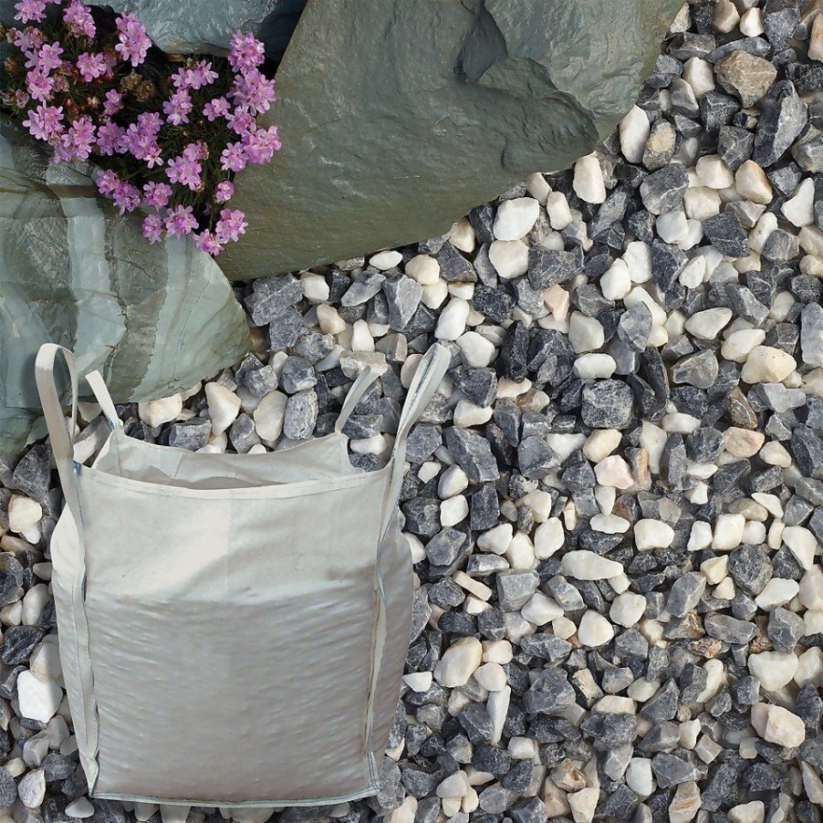 Homebase Decorative Stone, Gravel & Chippings | Stylish Stone Husky Mix ...