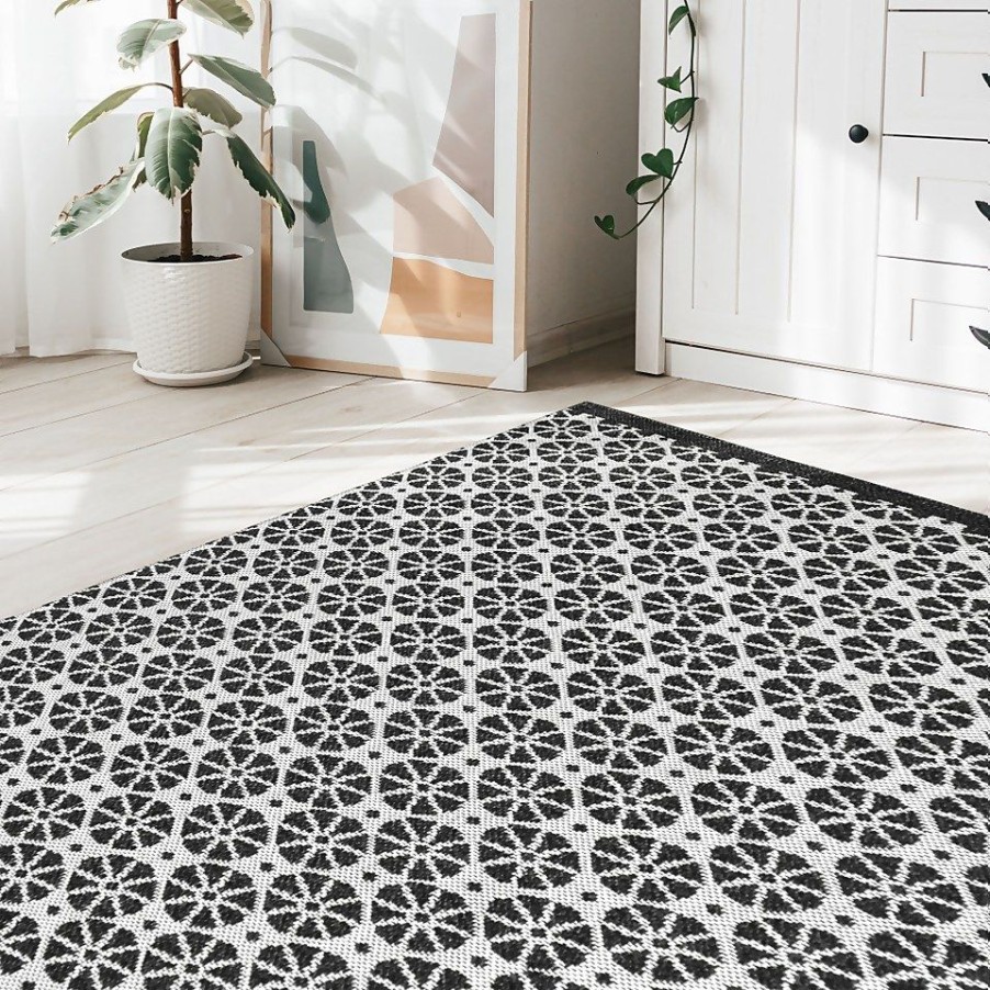 Homebase Rugs | Recycled Cotton Starburst Rug - Monochrome - 100X150Cm