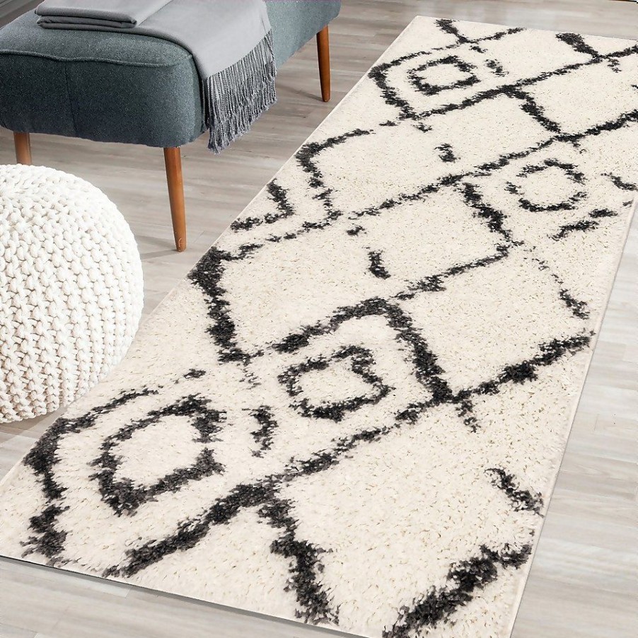 Homebase Rugs | Deluxe Berber Shaggy Runner - White & Black - 180X67Cm